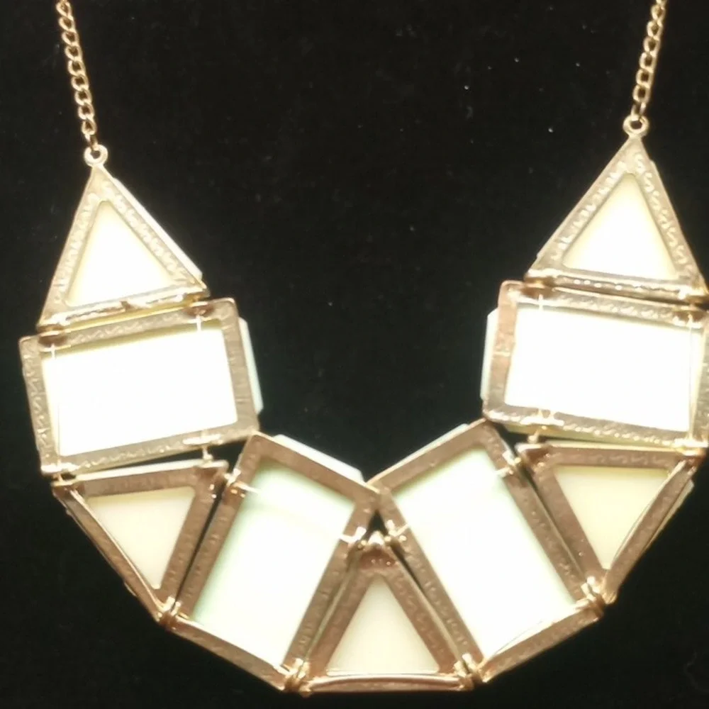 Statement Bib Necklace Geometric‎ Pastel Stones Gold Tone Chain